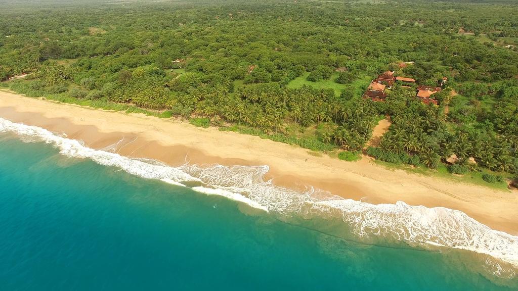 Ranna 212 Beach Resort Kahandamodara Dış mekan fotoğraf