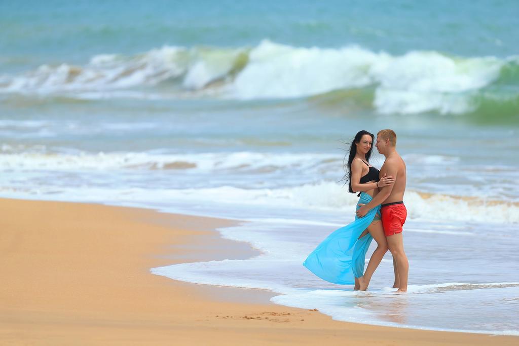 Ranna 212 Beach Resort Kahandamodara Dış mekan fotoğraf