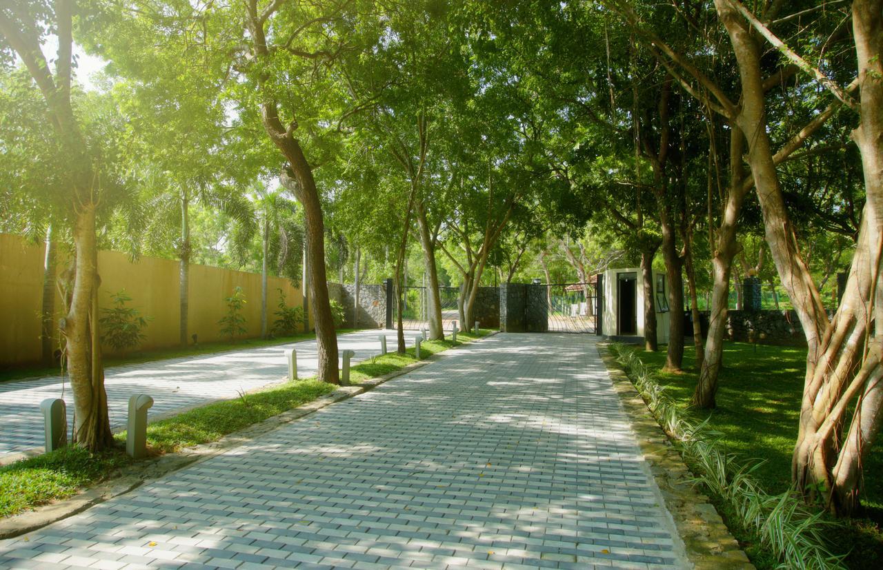 Ranna 212 Beach Resort Kahandamodara Dış mekan fotoğraf