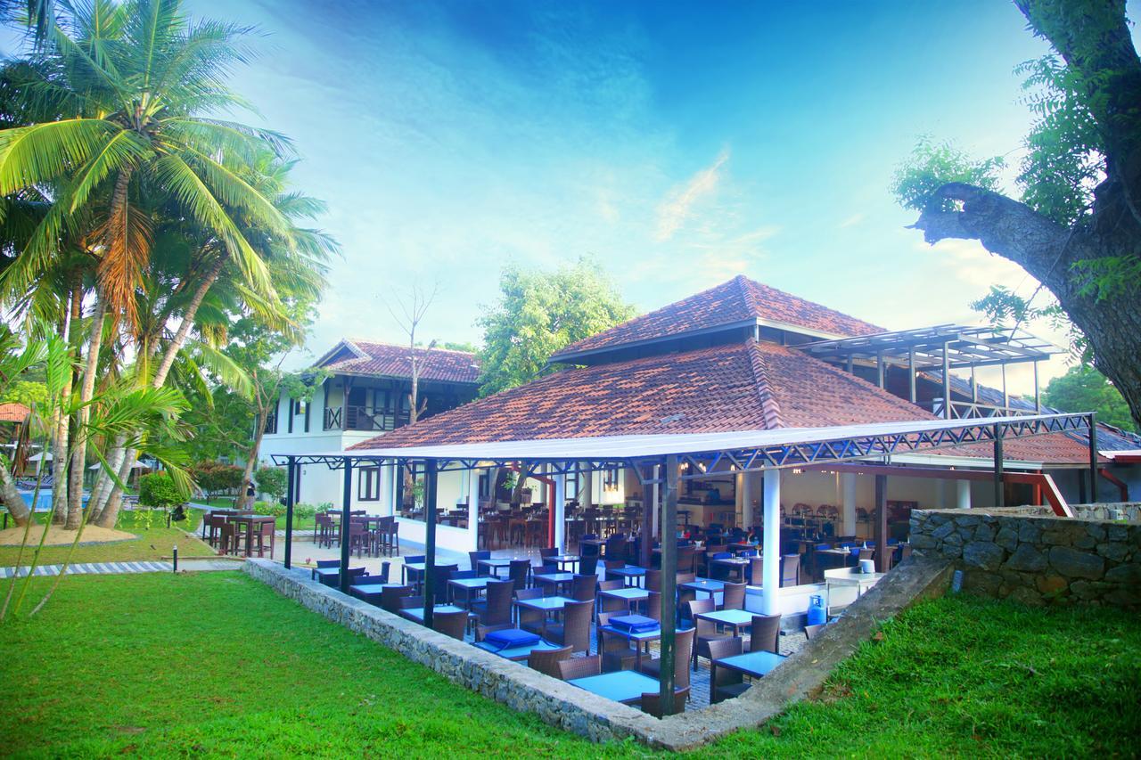 Ranna 212 Beach Resort Kahandamodara Dış mekan fotoğraf