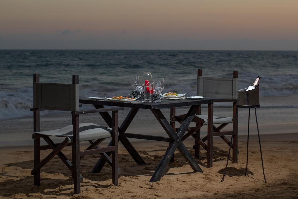 Ranna 212 Beach Resort Kahandamodara Dış mekan fotoğraf